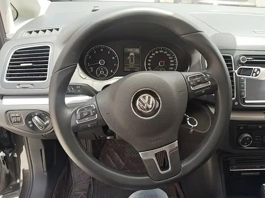 2013 Sharan 1.8TSI Standard Edition — миниатюра 11