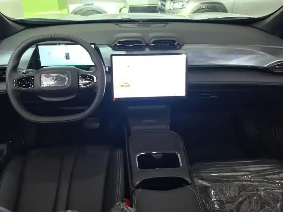 Dongfeng Fengshen L7 2025 Model, 205km Long Range Premium Edition — миниатюра 12