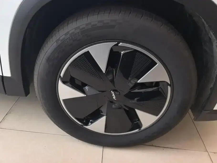 Dongfeng Fengshen L7 2025 Model, 205km Long Range Premium Edition — миниатюра 6