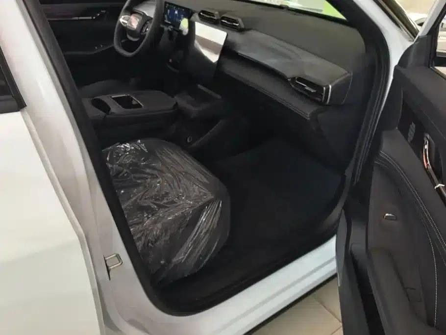 Dongfeng Fengshen L7 2025 Model, 205km Long Range Premium Edition — миниатюра 8