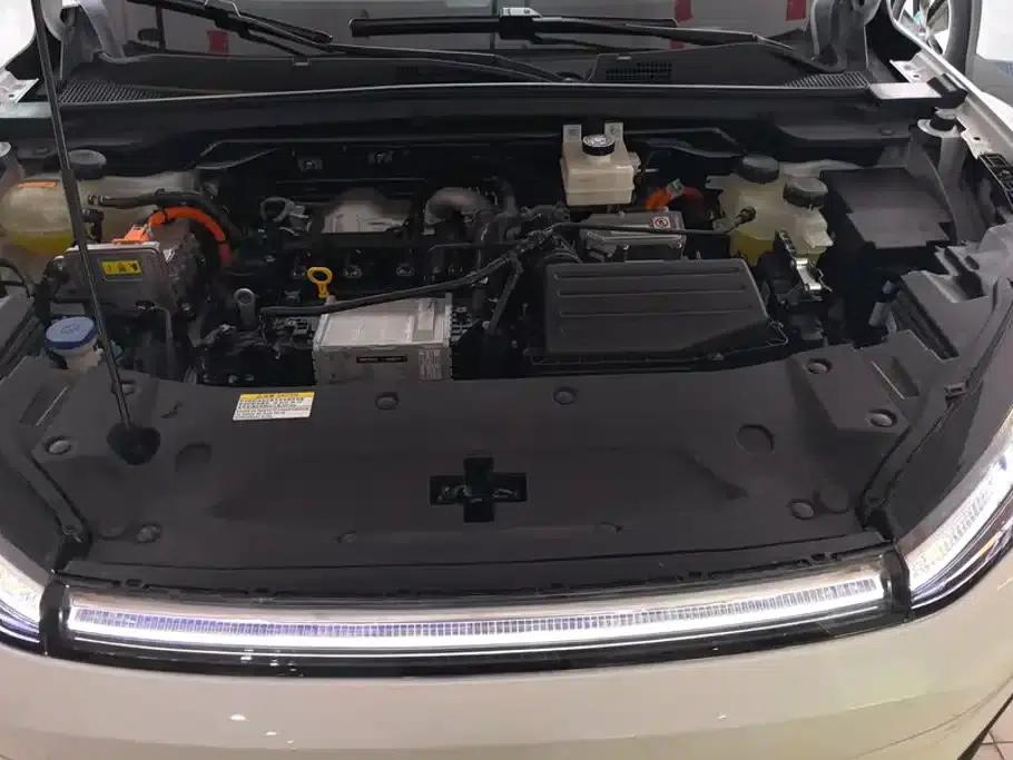 Dongfeng Fengshen L7 2025 Model, 205km Long Range Premium Edition — миниатюра 10