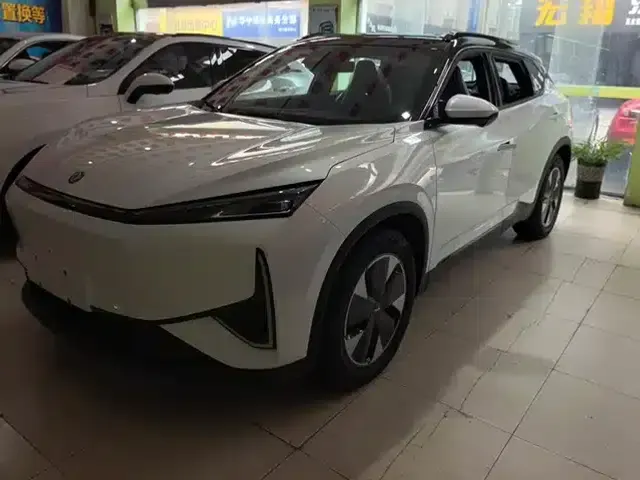 Dongfeng Fengshen L7 2025 Model, 205km Long Range Premium Edition