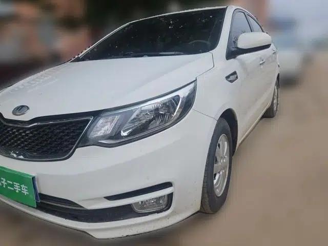 Kia K2 2015 Hatchback 1.4L MT GLS