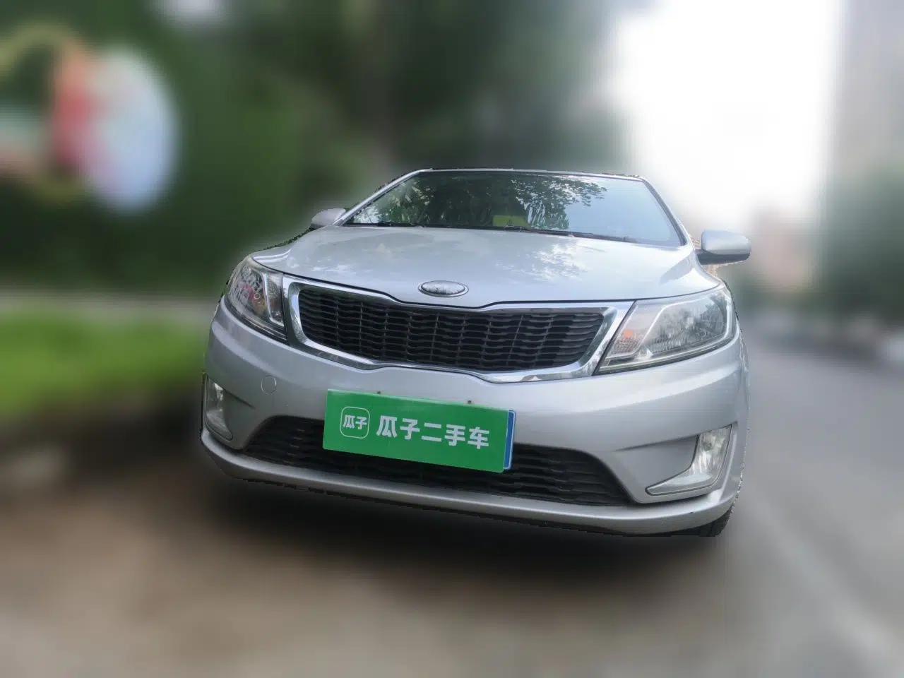 Kia K2 2012 Sedan 1.4L MT GLS Commemorative Edition — миниатюра 2