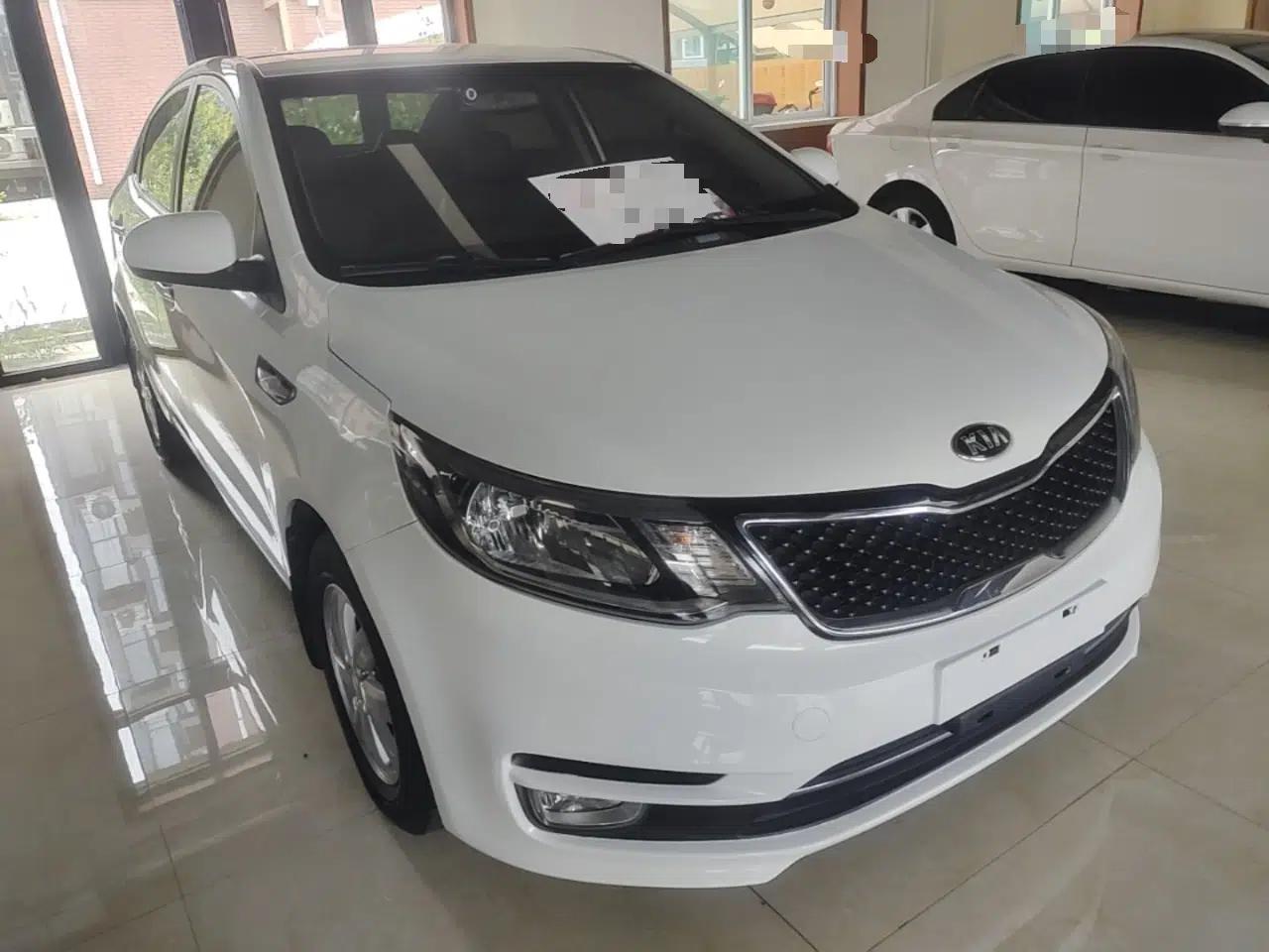 Kia K2 2015 Sedan 1.4L MT GLS — миниатюра 3