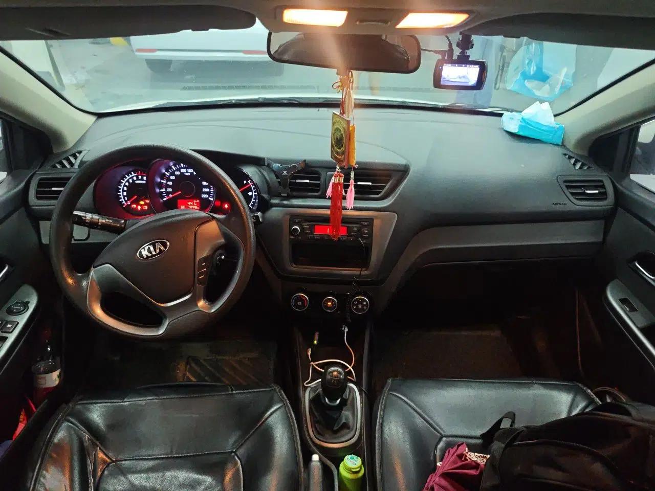 Kia K2 2015 Sedan 1.4L MT GLS — миниатюра 6
