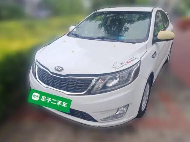 Kia K2 2012 Sedan 1.4L MT GLS Commemorative Edition