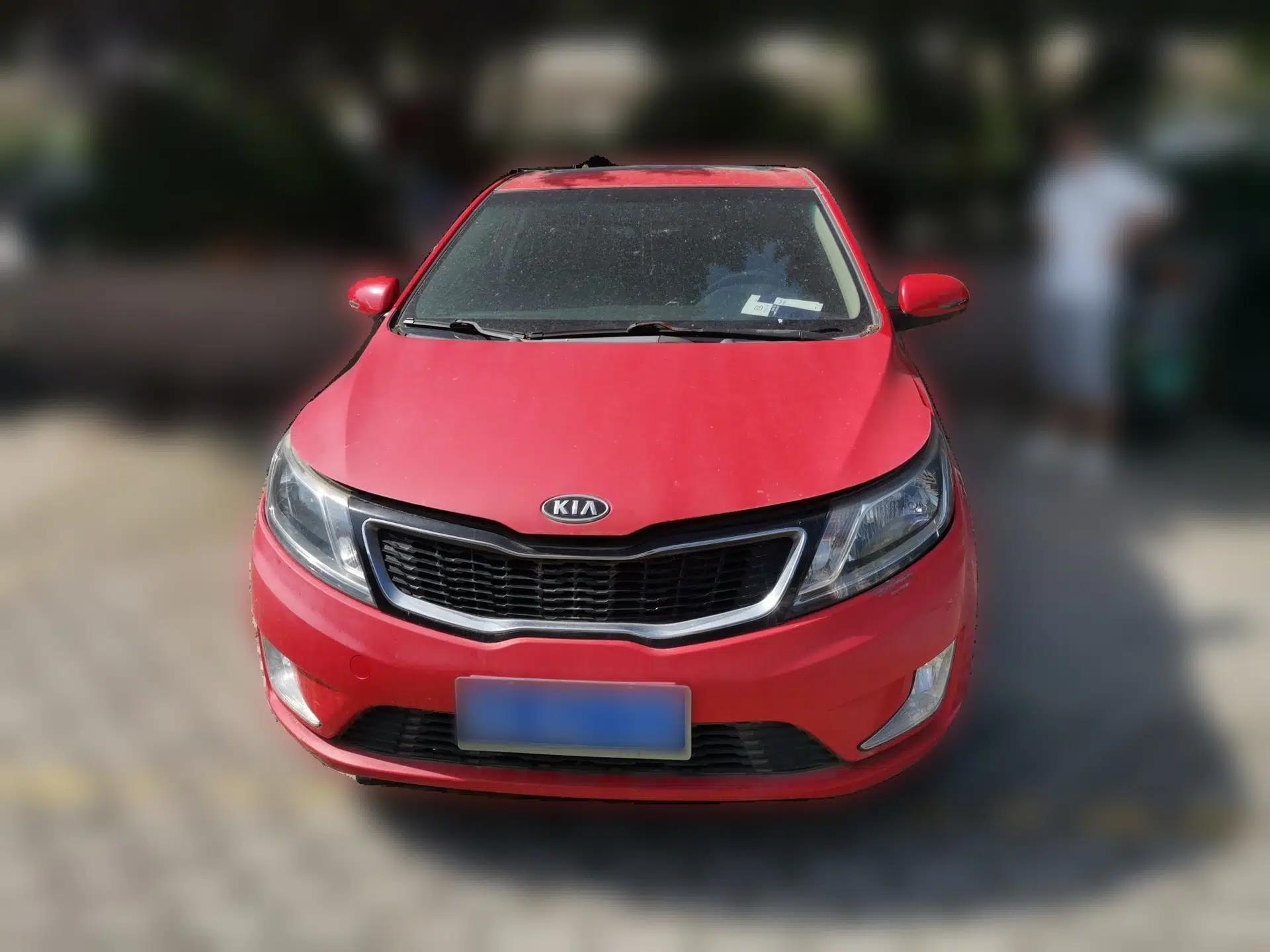 Kia K2 2011 Sedan 1.4L Automatic Top-Trim — миниатюра 2