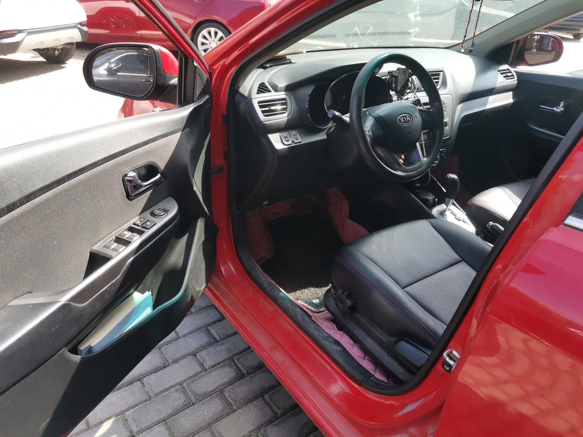 Kia K2 2011 Sedan 1.4L Automatic Top-Trim — миниатюра 16