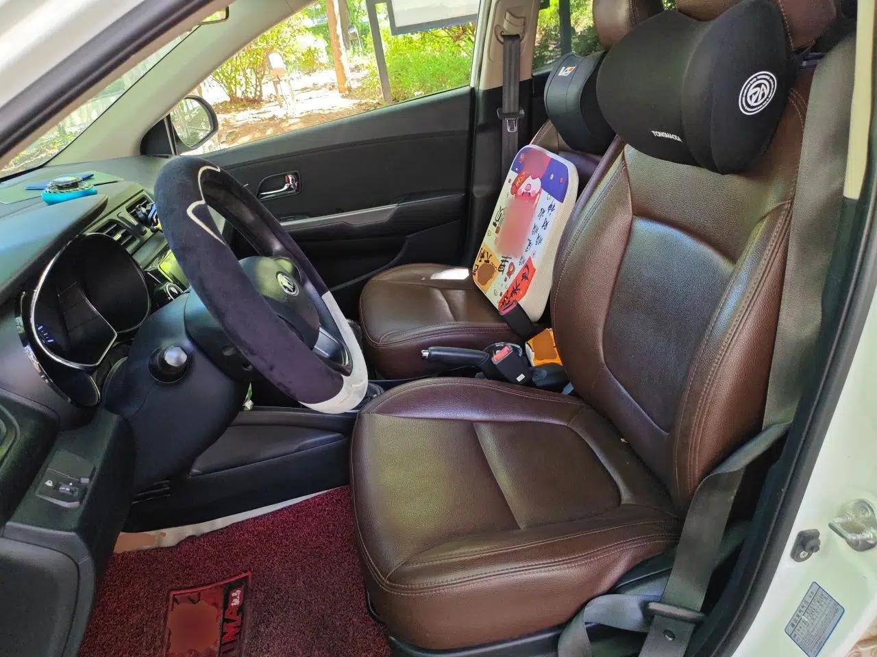 Kia K2 2011 Sedan 1.4L Manual Transmission GLS — миниатюра 15