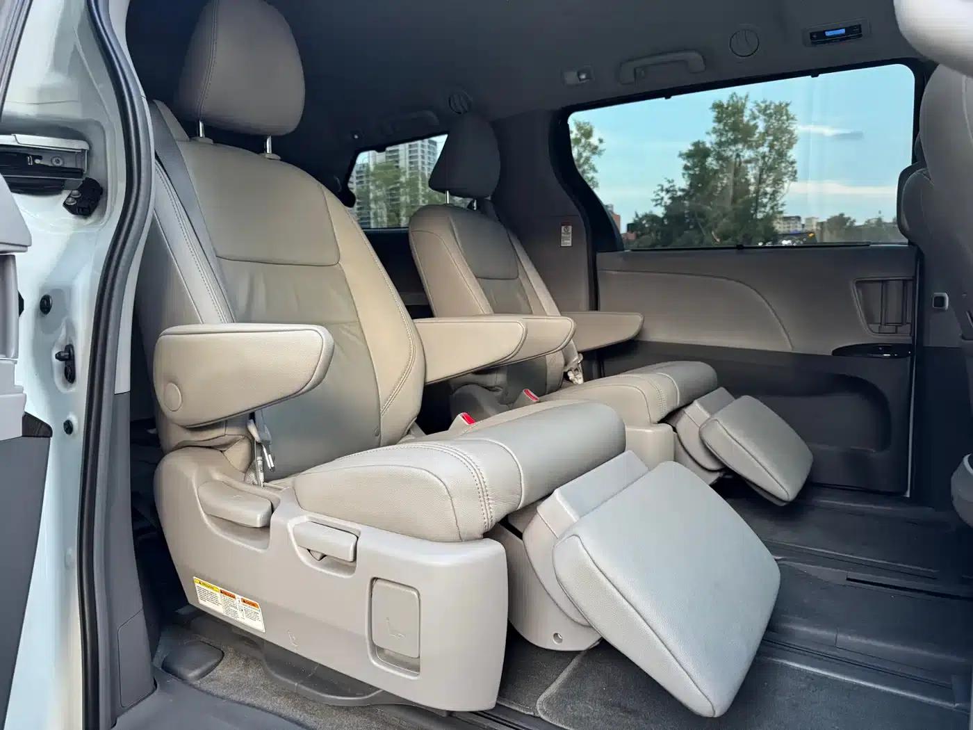 2019 SIENNA 3.5L Mexican Standard Edition — миниатюра 12
