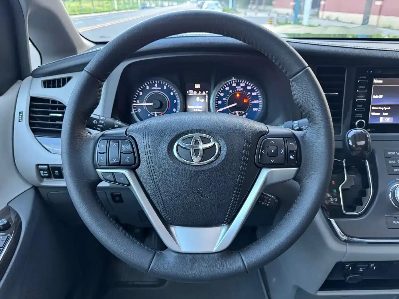 2019 SIENNA 3.5L Mexican Standard Edition — миниатюра 14