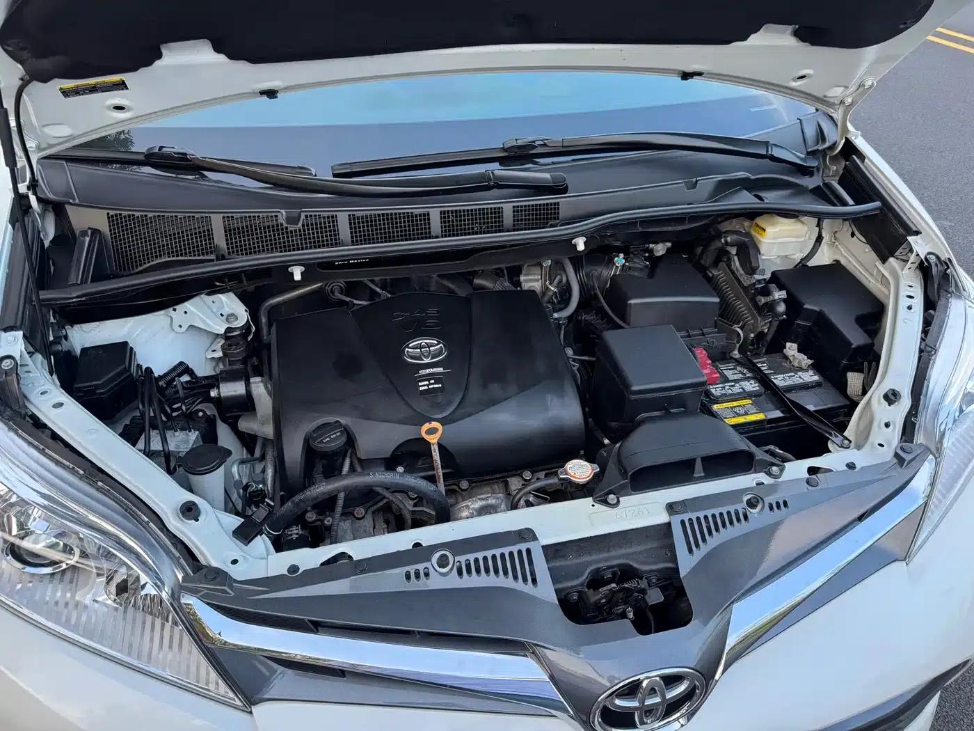 2019 SIENNA 3.5L Mexican Standard Edition — миниатюра 21