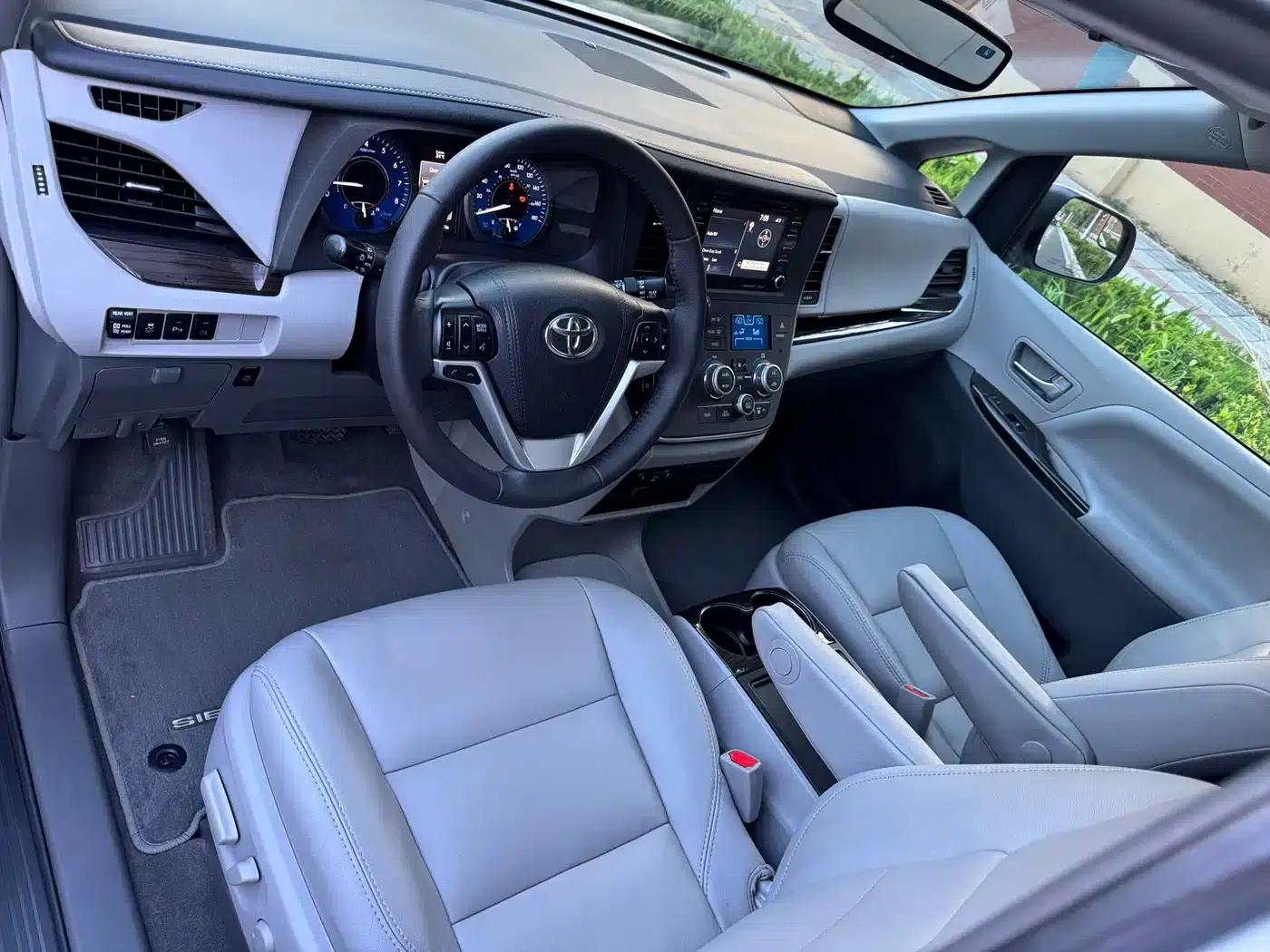 2019 SIENNA 3.5L Mexican Standard Edition — миниатюра 5