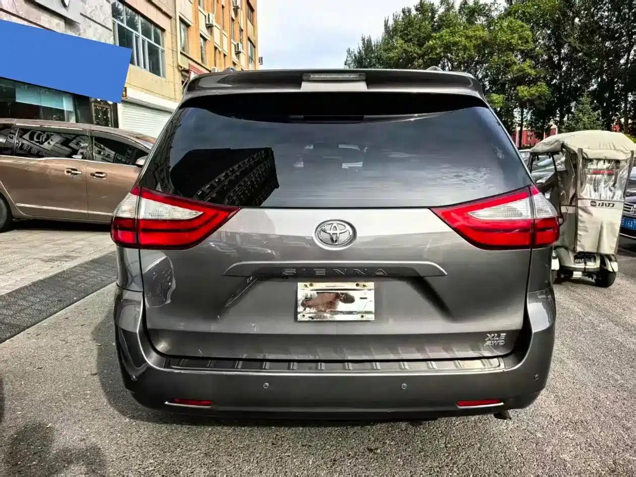 2015 SIENNA 3.5L AWD — миниатюра 9