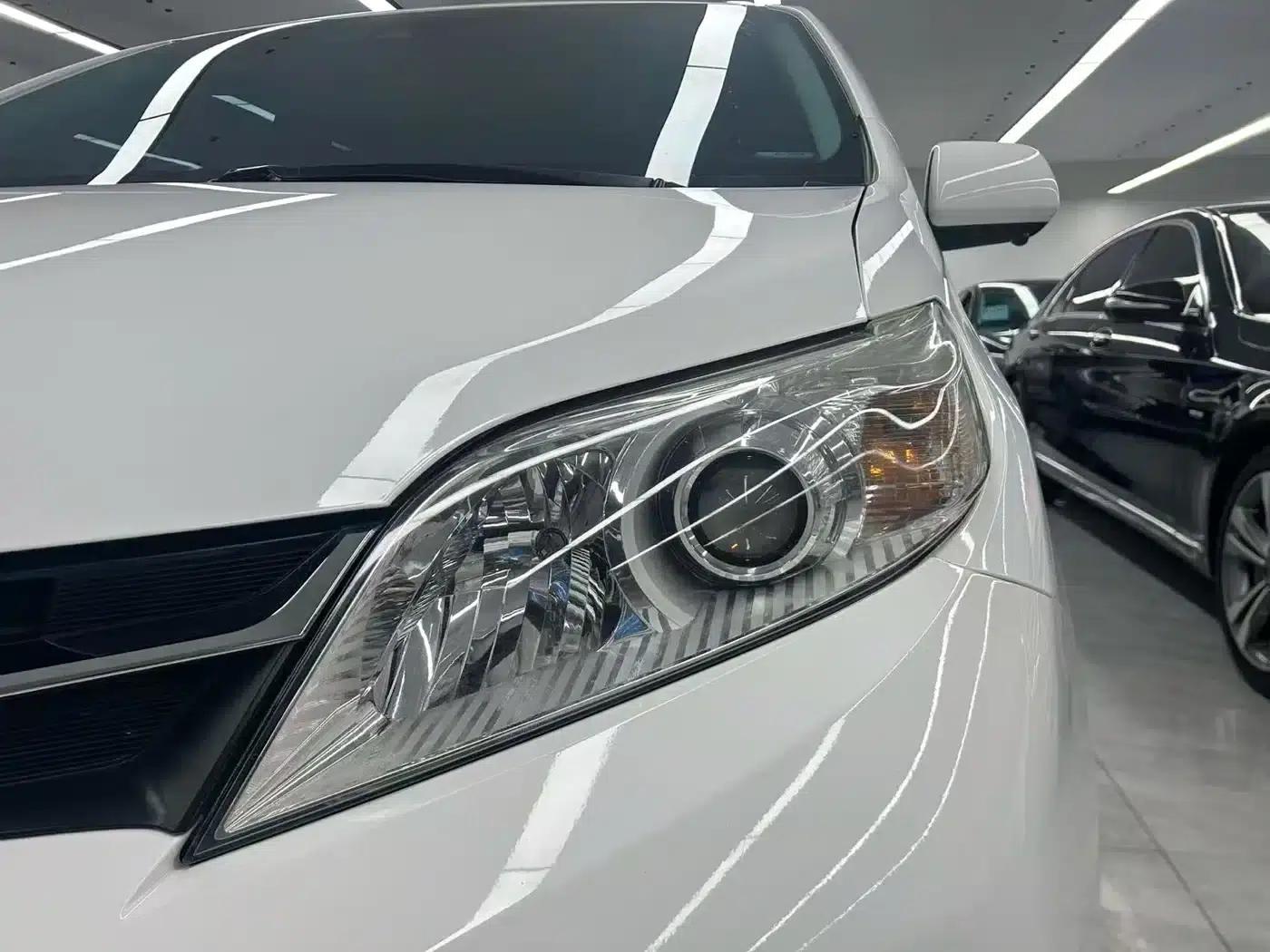 2017 Sienna 3.5L Automatic — миниатюра 26