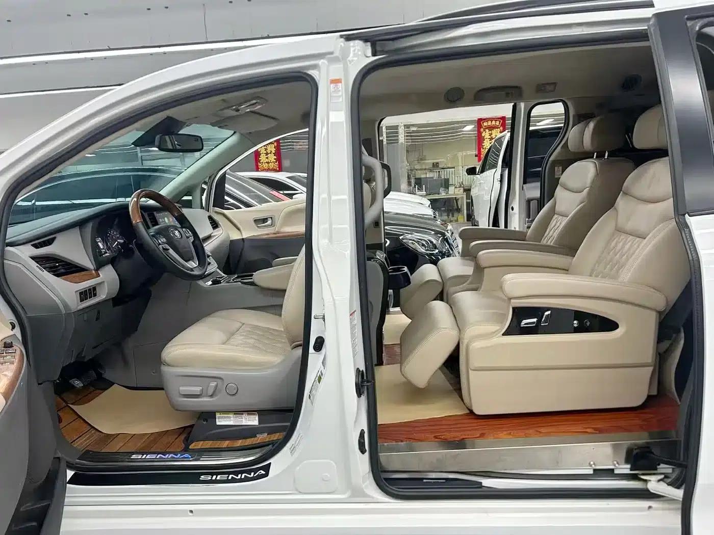 2017 Sienna 3.5L Automatic — миниатюра 8