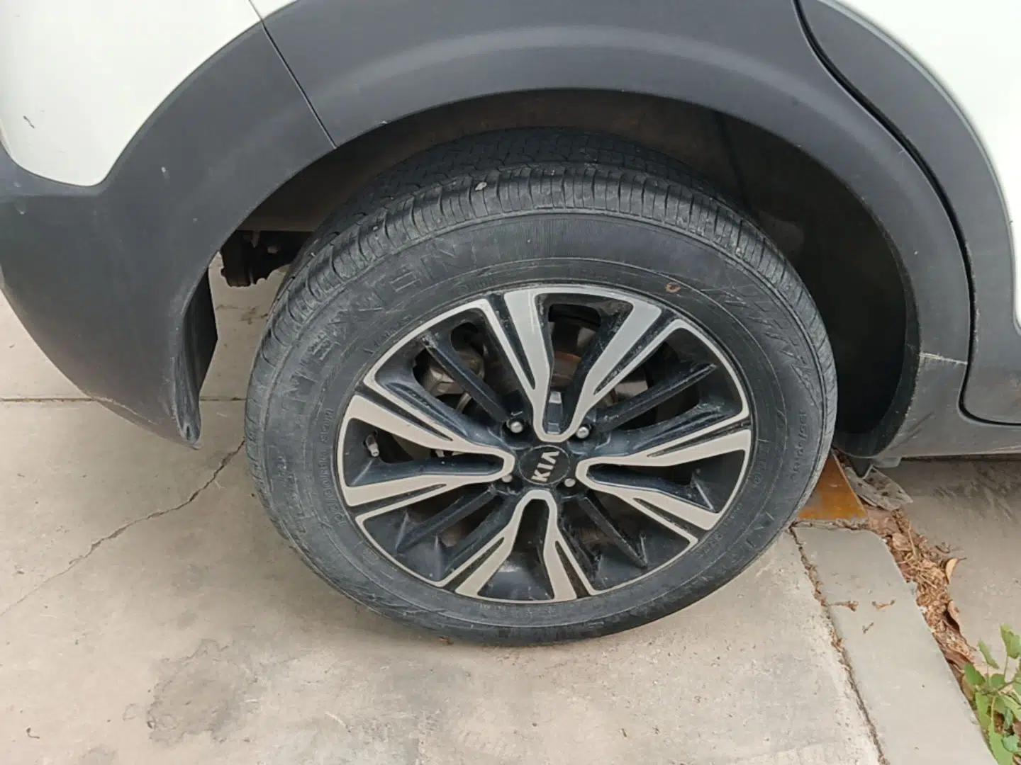 Kia kx1 Stonic 2019 1.4L Automatic Fun Edition China VI — миниатюра 11
