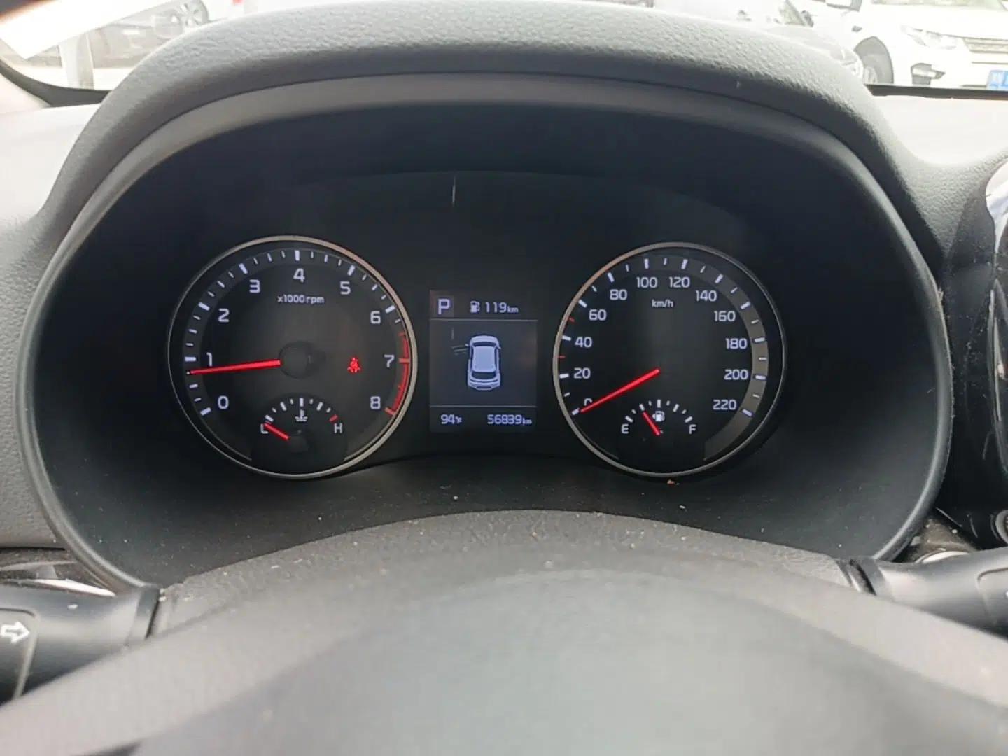 Kia kx1 Stonic 2019 1.4L Automatic Fun Edition China VI — миниатюра 14