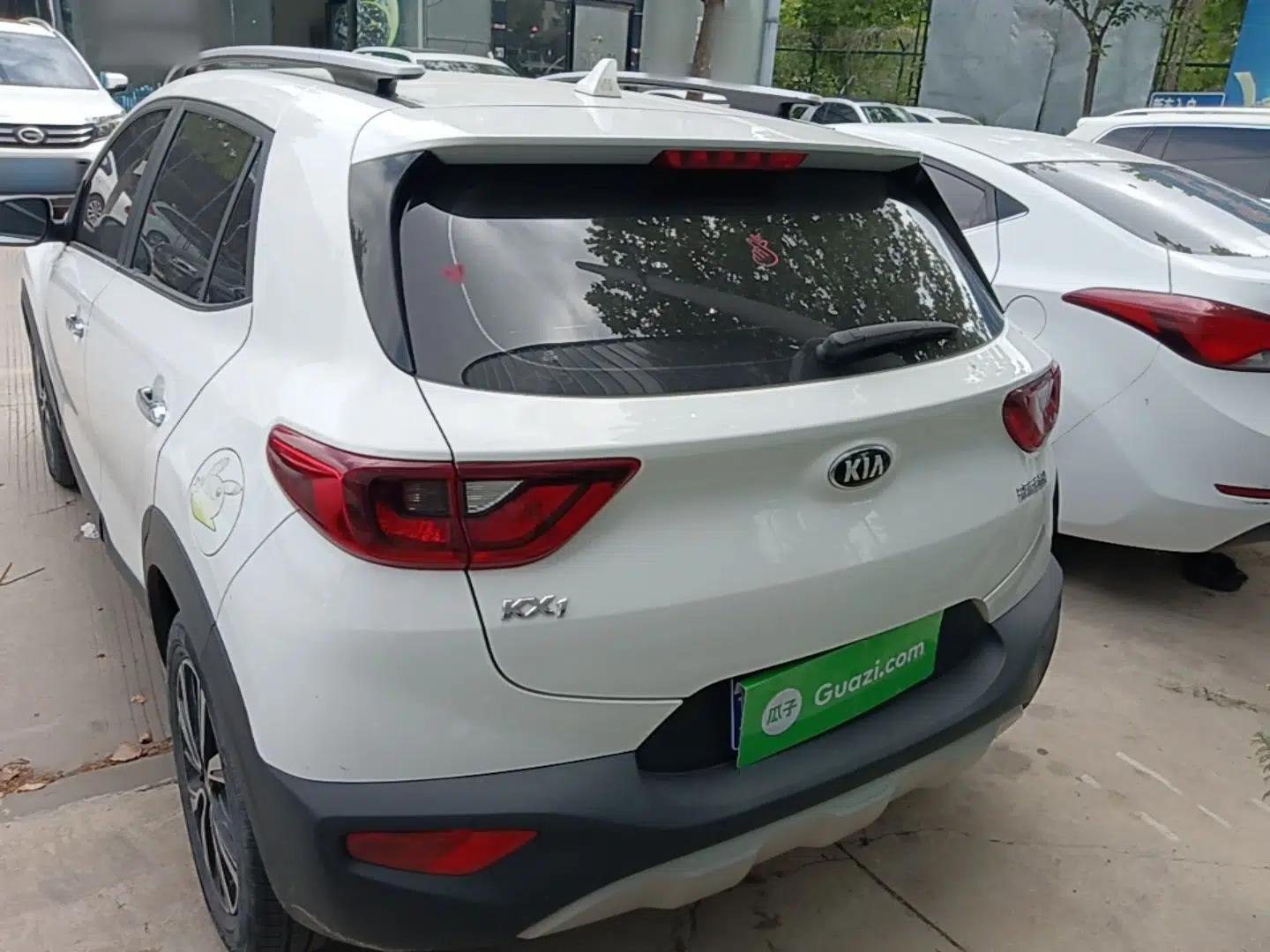 Kia kx1 Stonic 2019 1.4L Automatic Fun Edition China VI — миниатюра 5