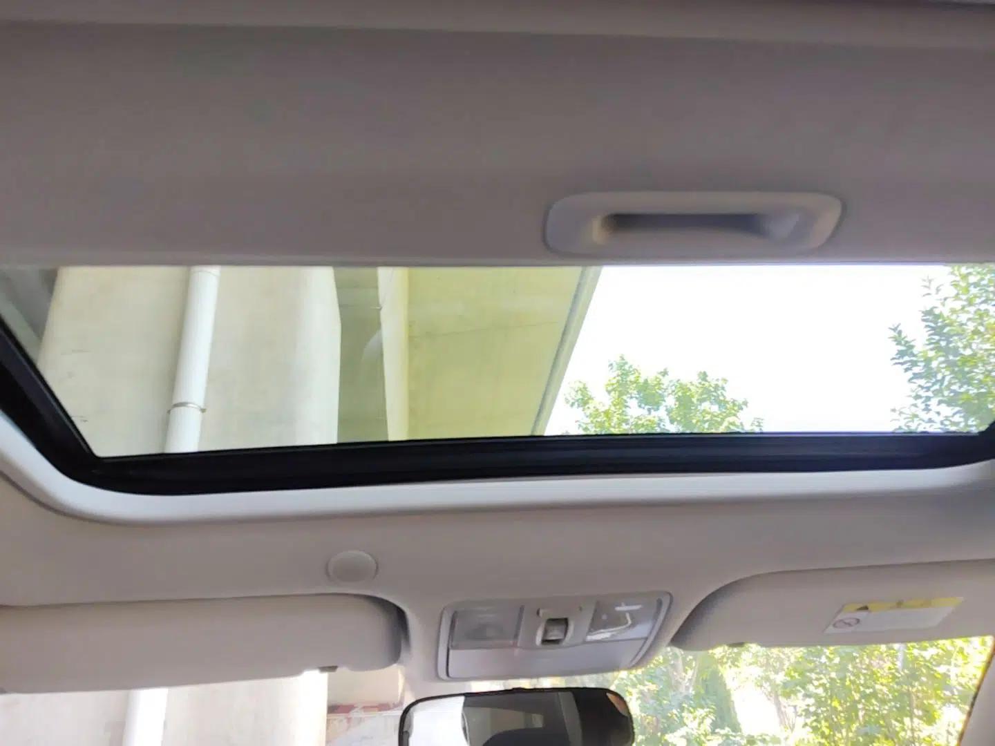 Kia kx1 Stonic 2021 1.4L CVT Fun & Sunroof Model — миниатюра 21