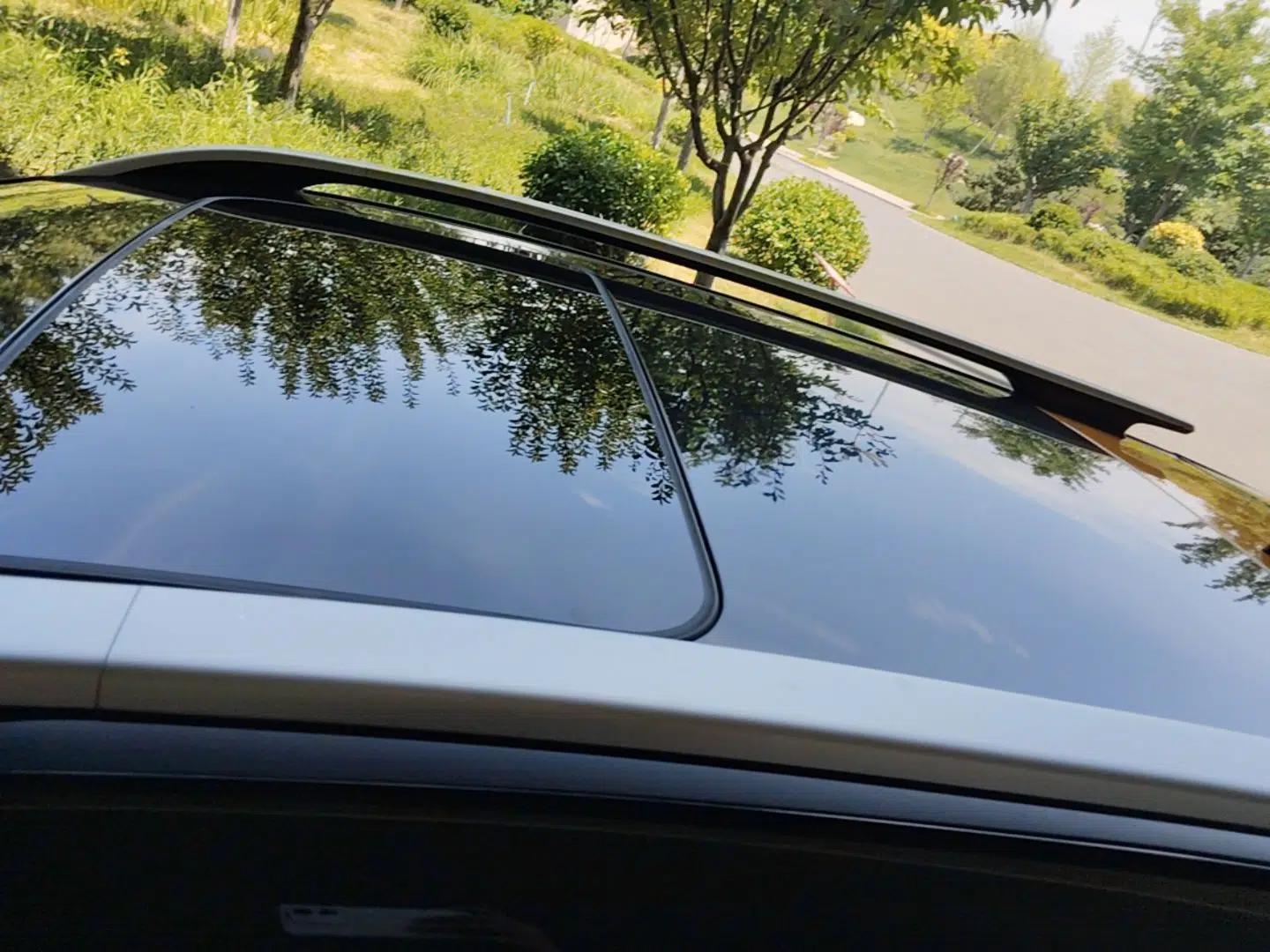 Kia kx1 Stonic 2021 1.4L CVT Fun & Sunroof Model — миниатюра 7