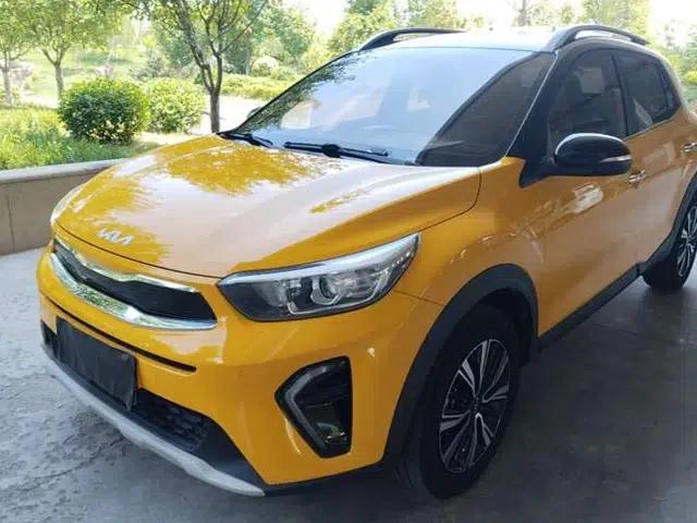 Kia kx1 Stonic 2021 1.4L CVT Fun & Sunroof Model