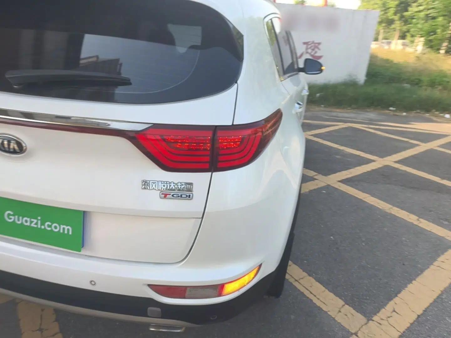 Kia KX5 2016 1.6T Automatic Two-Wheel Drive DLX — миниатюра 14