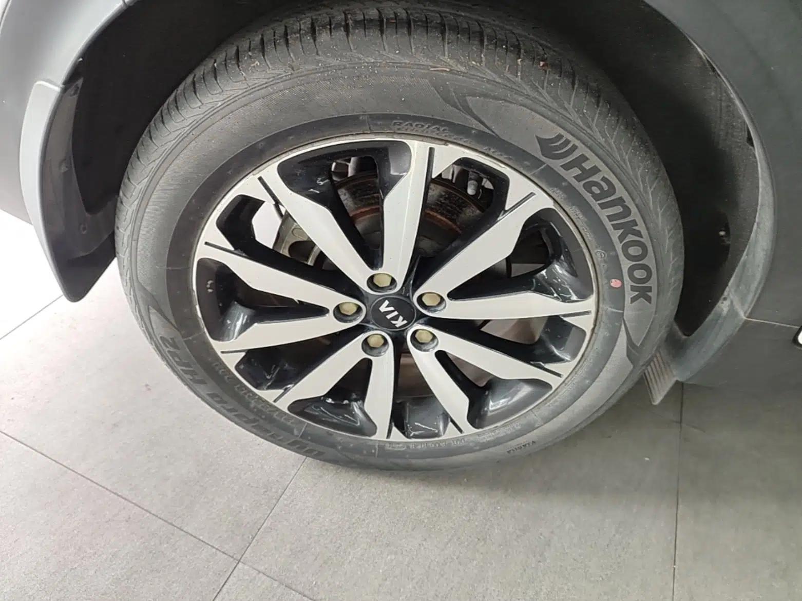 Kia KX5 2016 1.6T Automatic Two-Wheel Drive DLX — миниатюра 11