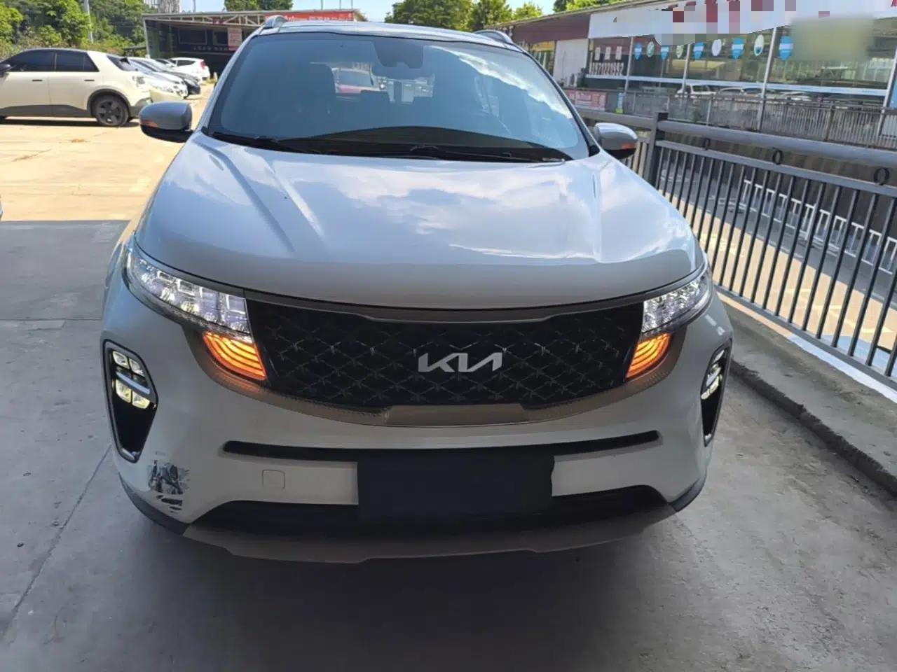 Kia KX5 2021 1.6T Automatic Two-Wheel Drive Luxury Edition — миниатюра 2
