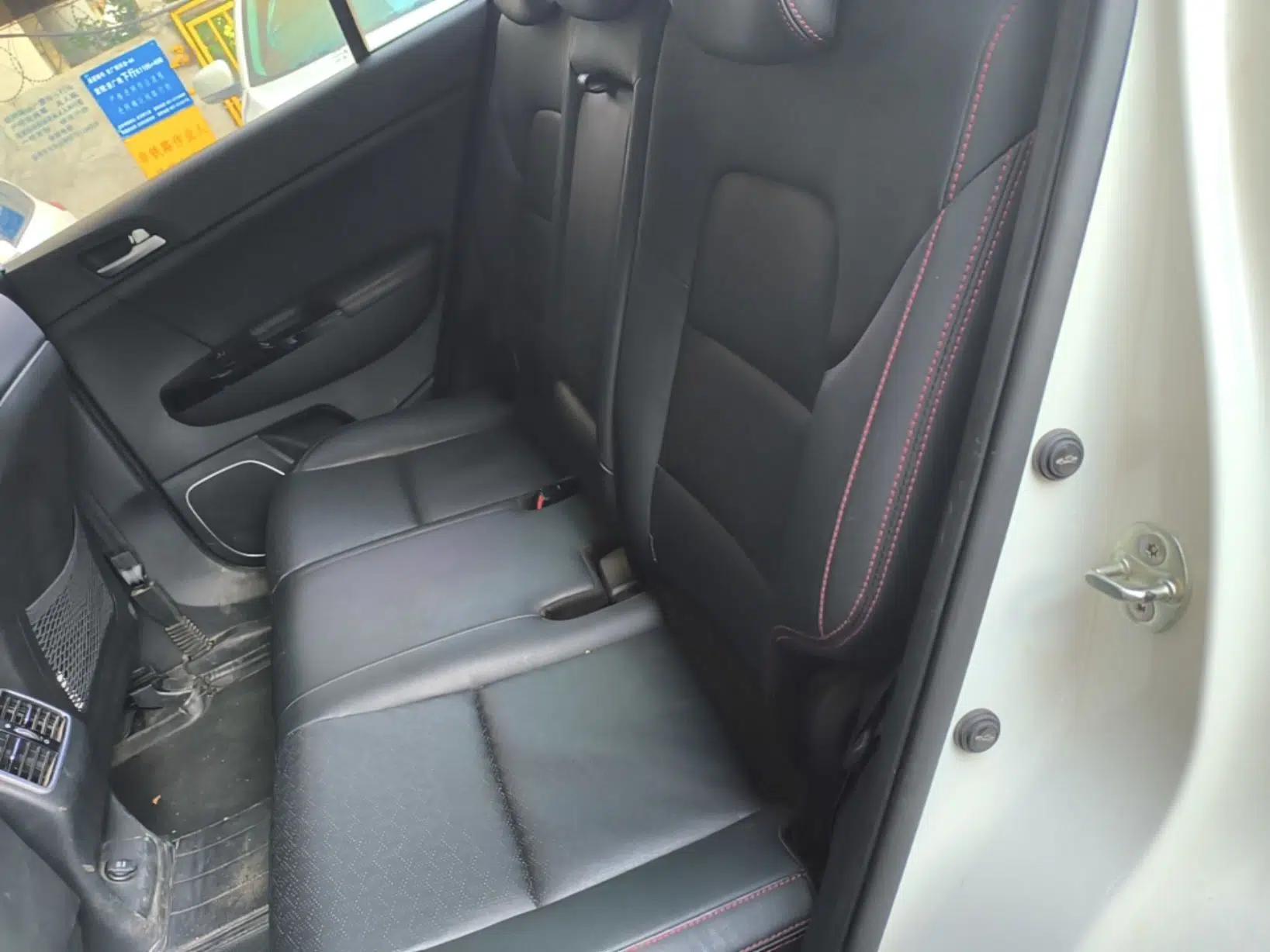 Kia KX5 2021 1.6T Automatic Two-Wheel Drive Luxury Edition — миниатюра 20