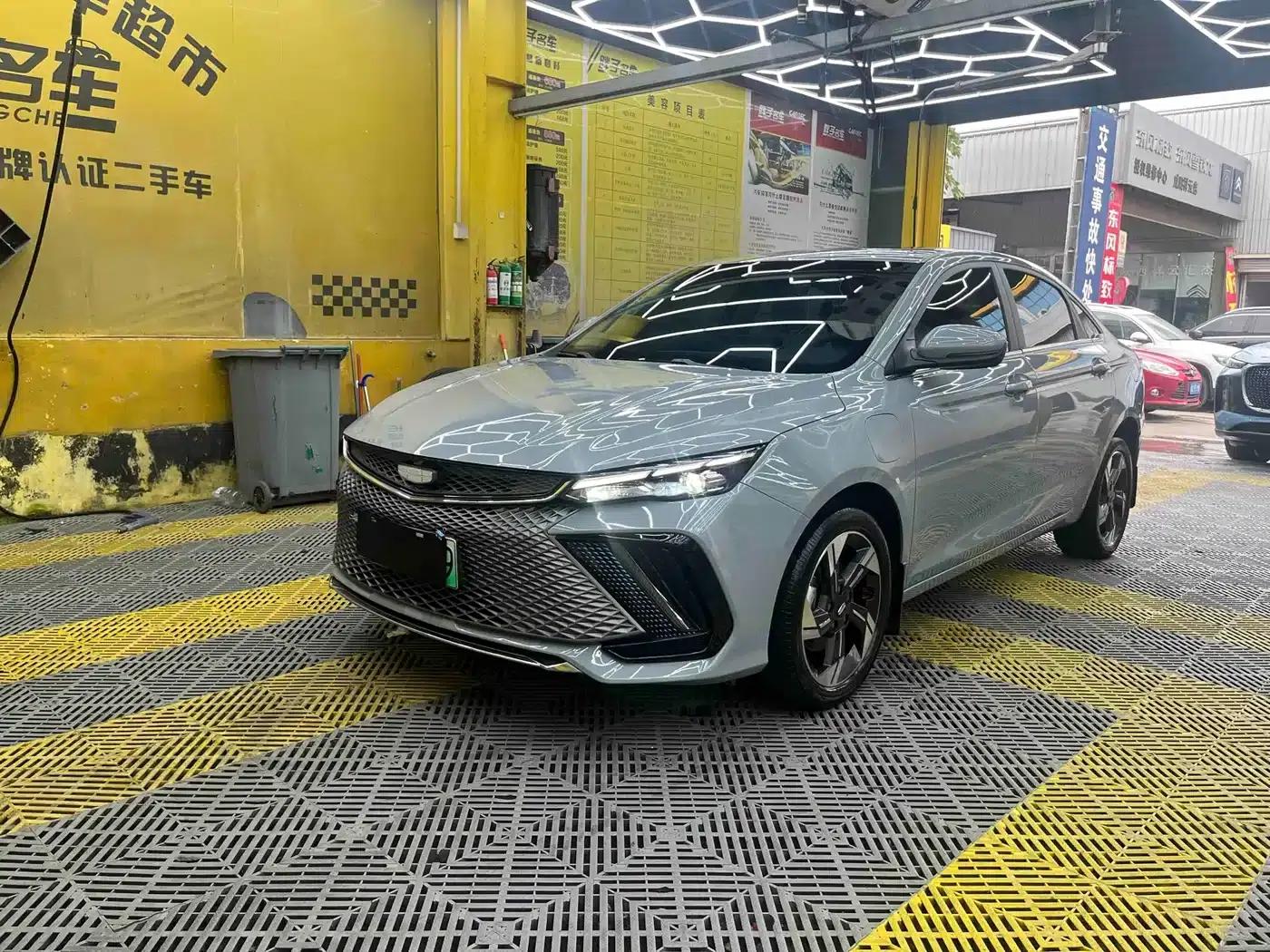 Geely Emgrand L HiP 2022 1.5TD-DHT Pro 100KM Super Speed — миниатюра 1