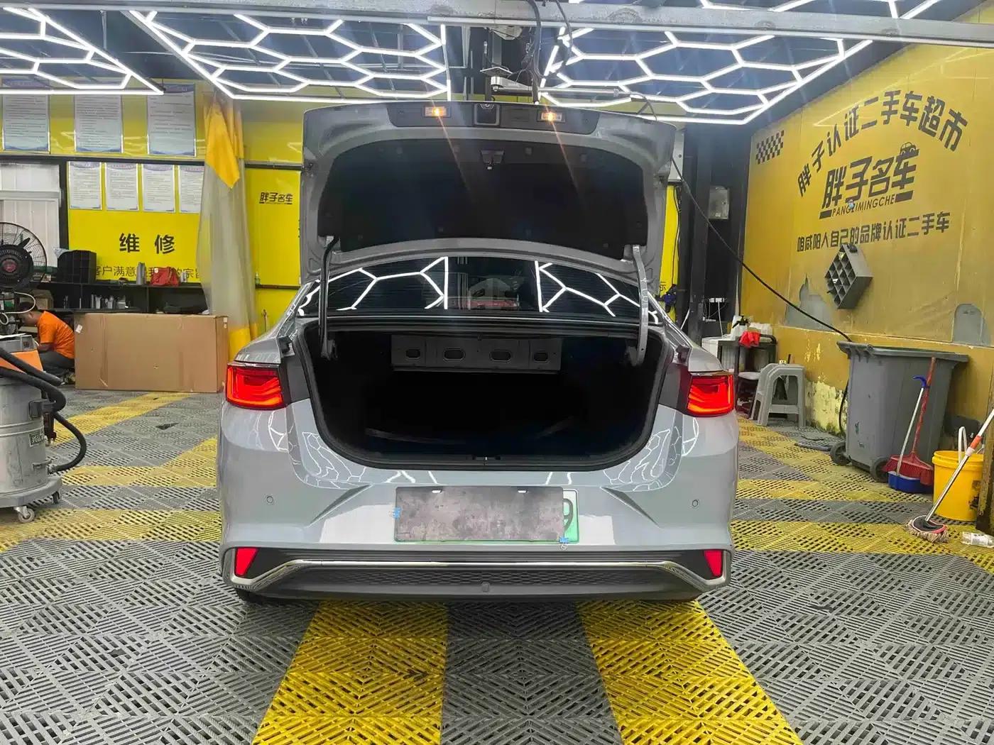 Geely Emgrand L HiP 2022 1.5TD-DHT Pro 100KM Super Speed — миниатюра 17
