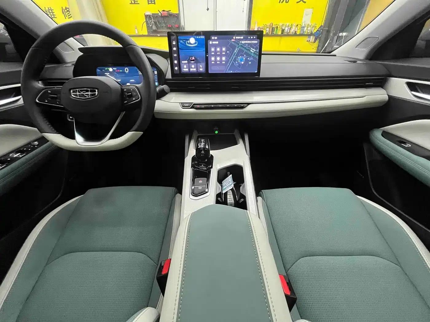 Geely Emgrand L HiP 2022 1.5TD-DHT Pro 100KM Super Speed — миниатюра 8