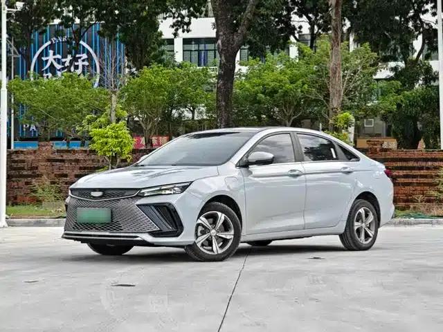Geely Emgrand L HiP 2022 1.5TD-DHT Pro 100KM Travel Edition