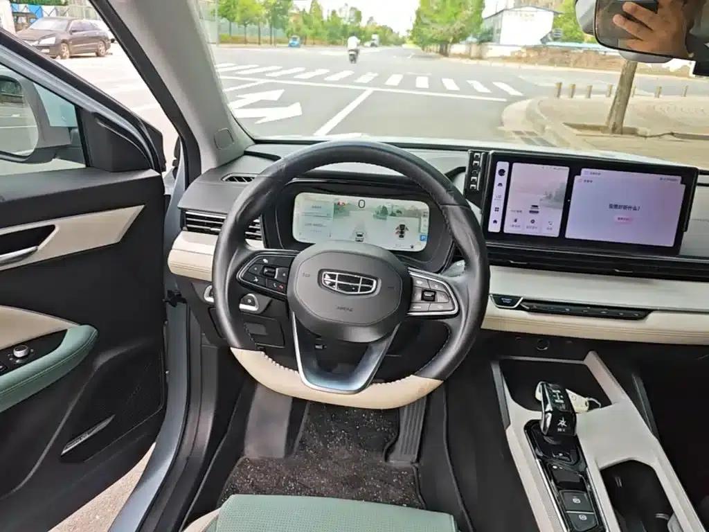 Geely Emgrand L HiP 2022 1.5TD-DHT Pro 100KM Super — миниатюра 11
