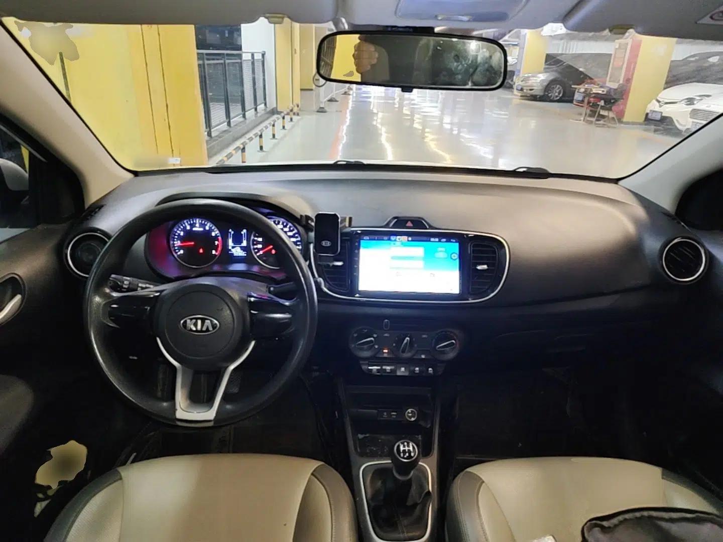 Kia Pegas 2017 1.4L Manual Value Edition — миниатюра 12