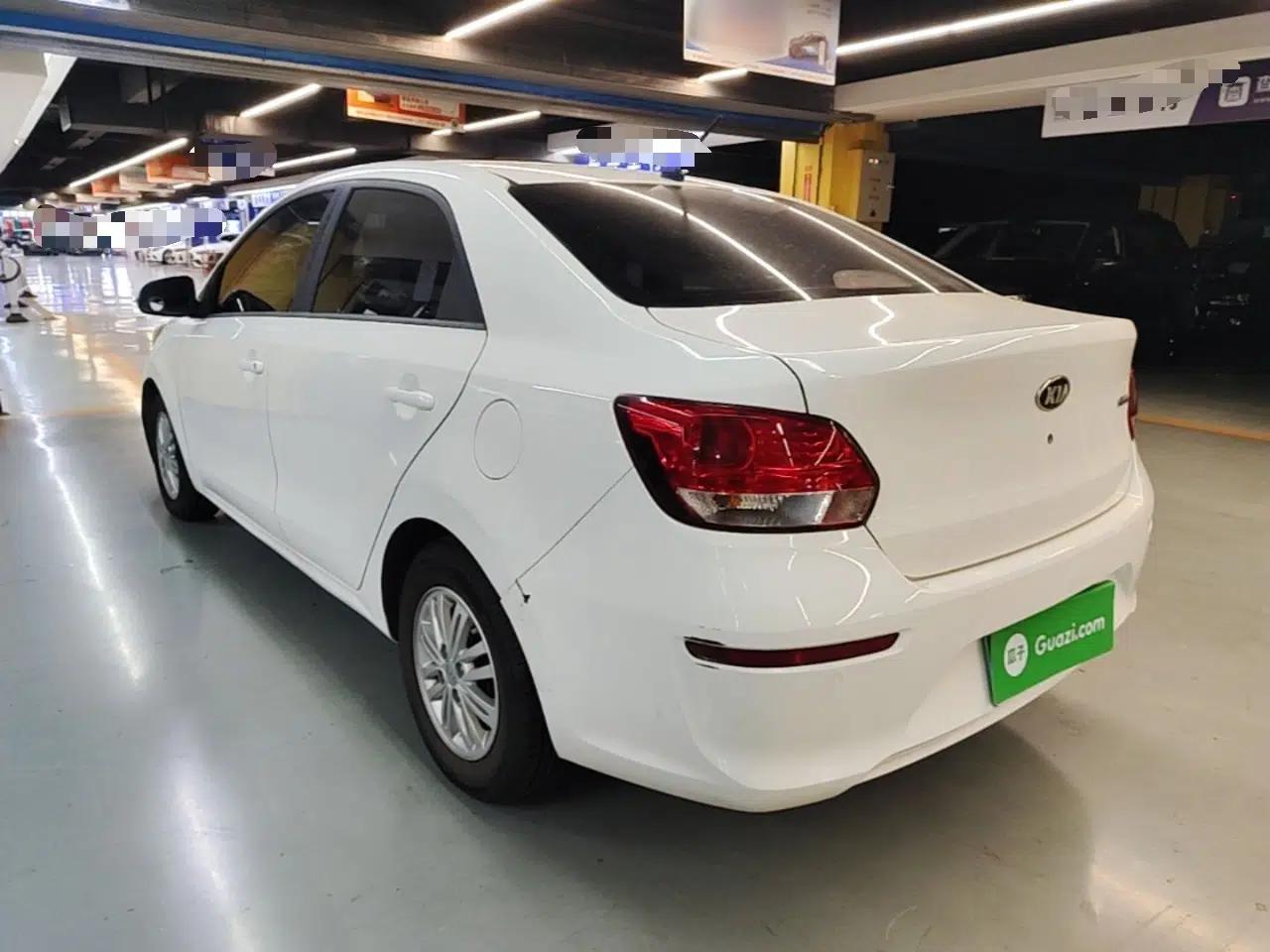 Kia Pegas 2017 1.4L Manual Value Edition — миниатюра 4