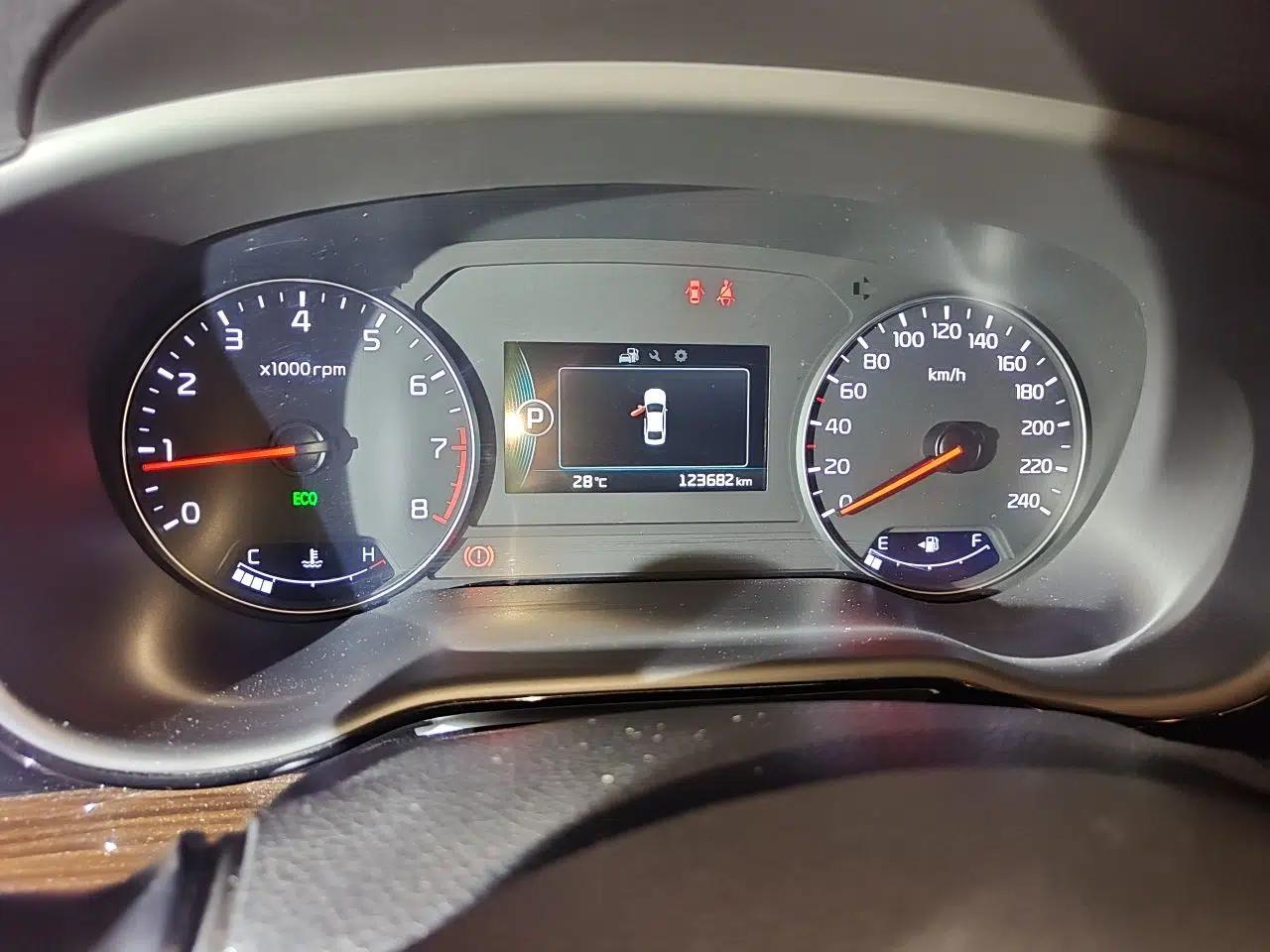 Kia K4 2017 1.8L Automatic DLX Special — миниатюра 12