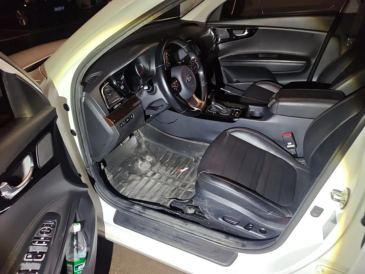 Kia K4 2017 1.8L Automatic DLX Special — миниатюра 16