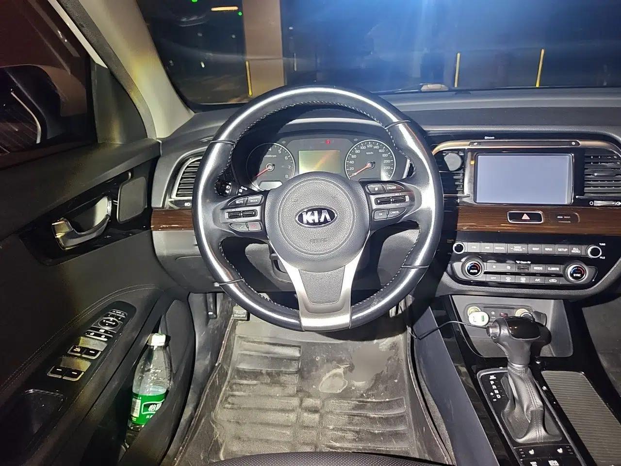 Kia K4 2017 1.8L Automatic DLX Special — миниатюра 10