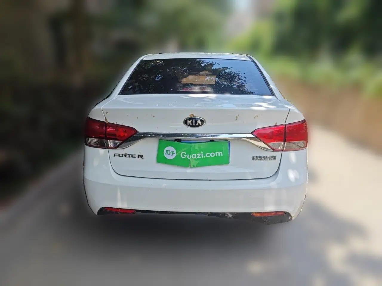 Kia Forte 2014 1.6L MT GL — миниатюра 5