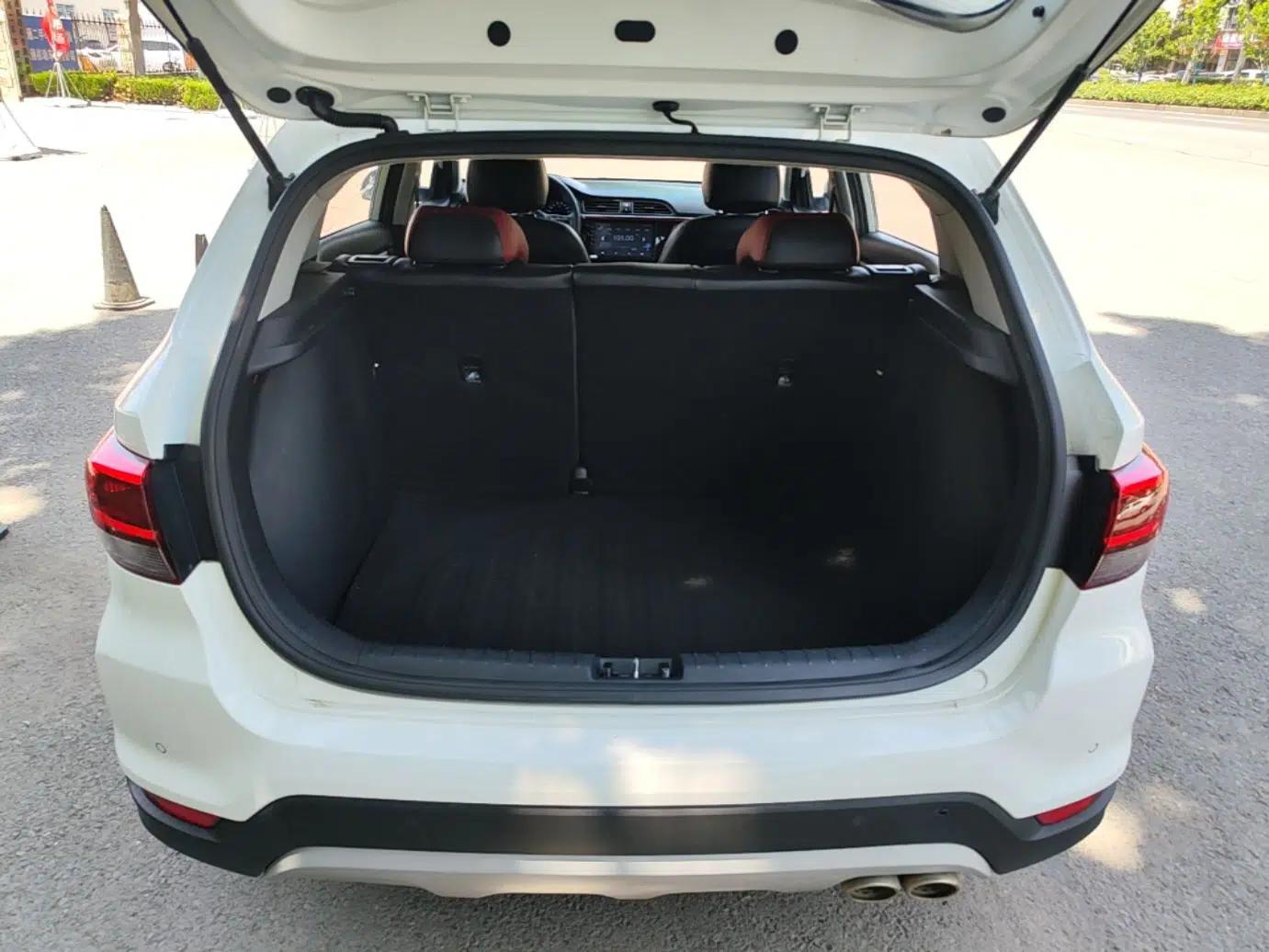 Kia KX Cross 2017 1.4L AT GLS — миниатюра 22