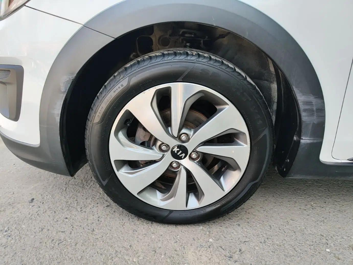 Kia KX Cross 2017 1.4L AT GLS — миниатюра 10
