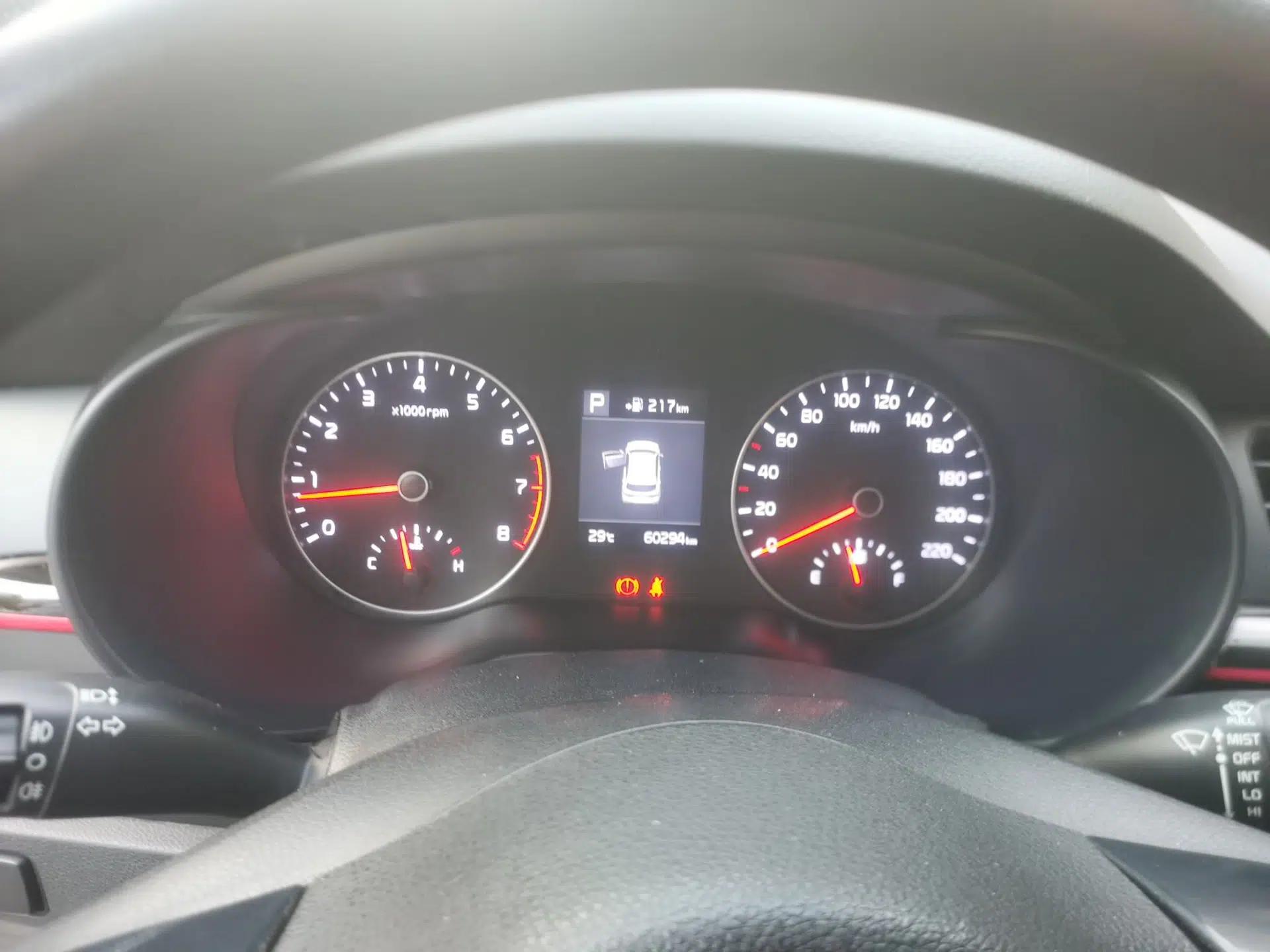 Kia KX Cross 2017 1.4L AT GLS — миниатюра 11