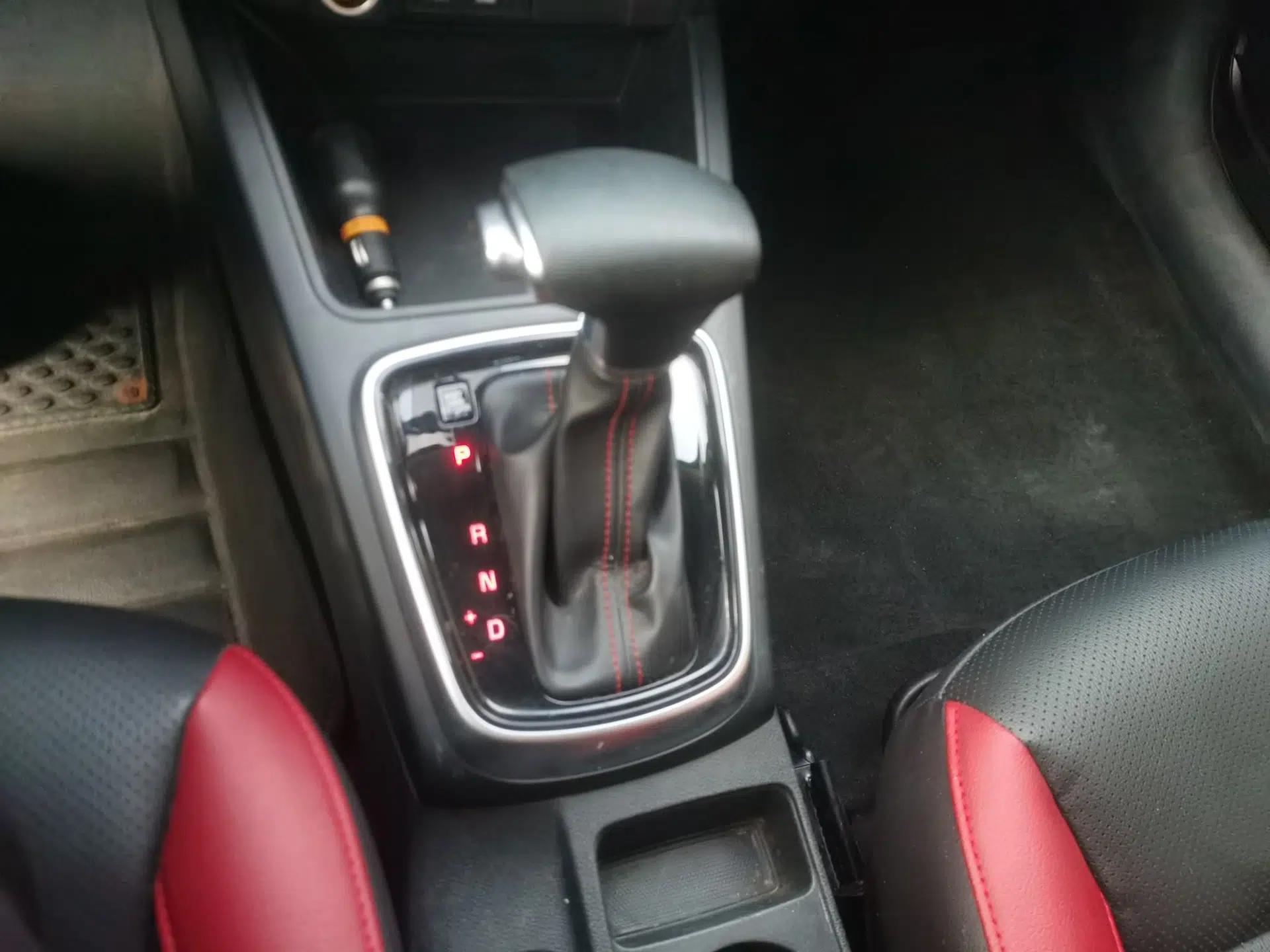 Kia KX Cross 2017 1.4L AT GLS — миниатюра 14