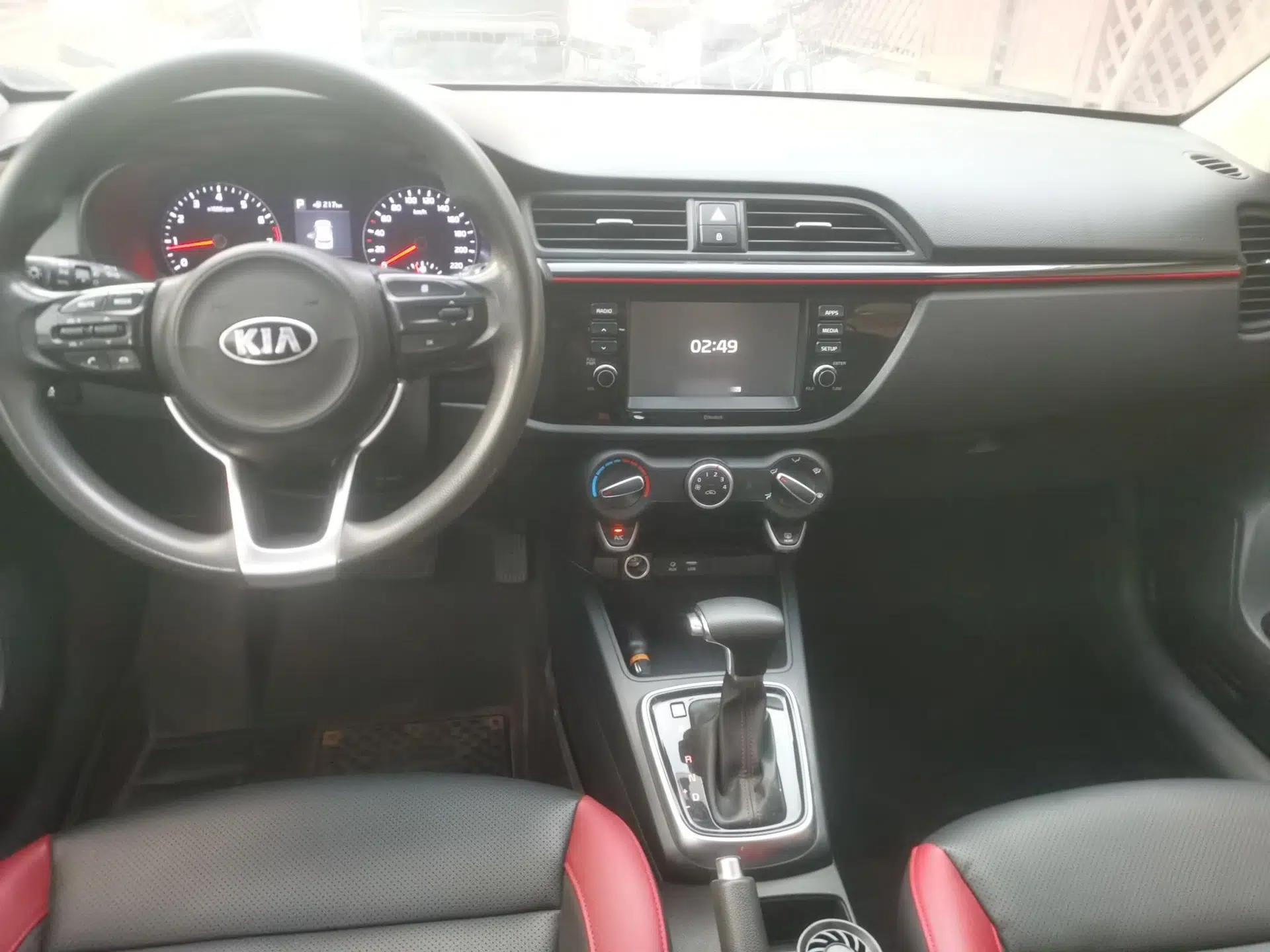 Kia KX Cross 2017 1.4L AT GLS — миниатюра 9