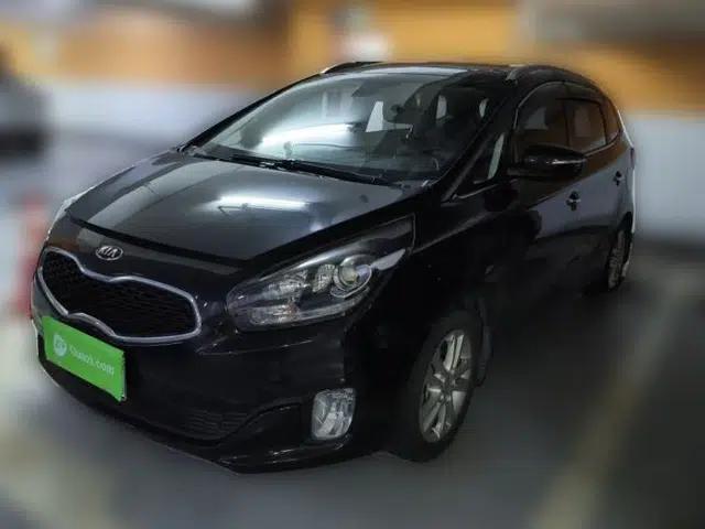 Kia Carens 2013 2.0L 7-Seater Automatic Luxury Version China IV Standard