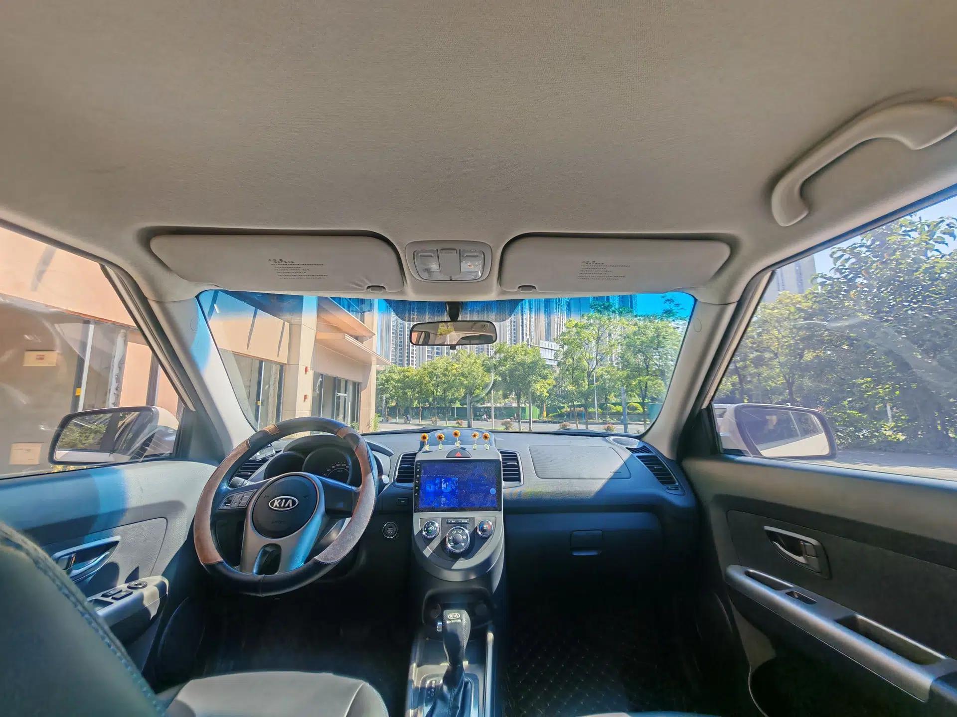 Kia Soul 2013 1.6L AT GL — миниатюра 13