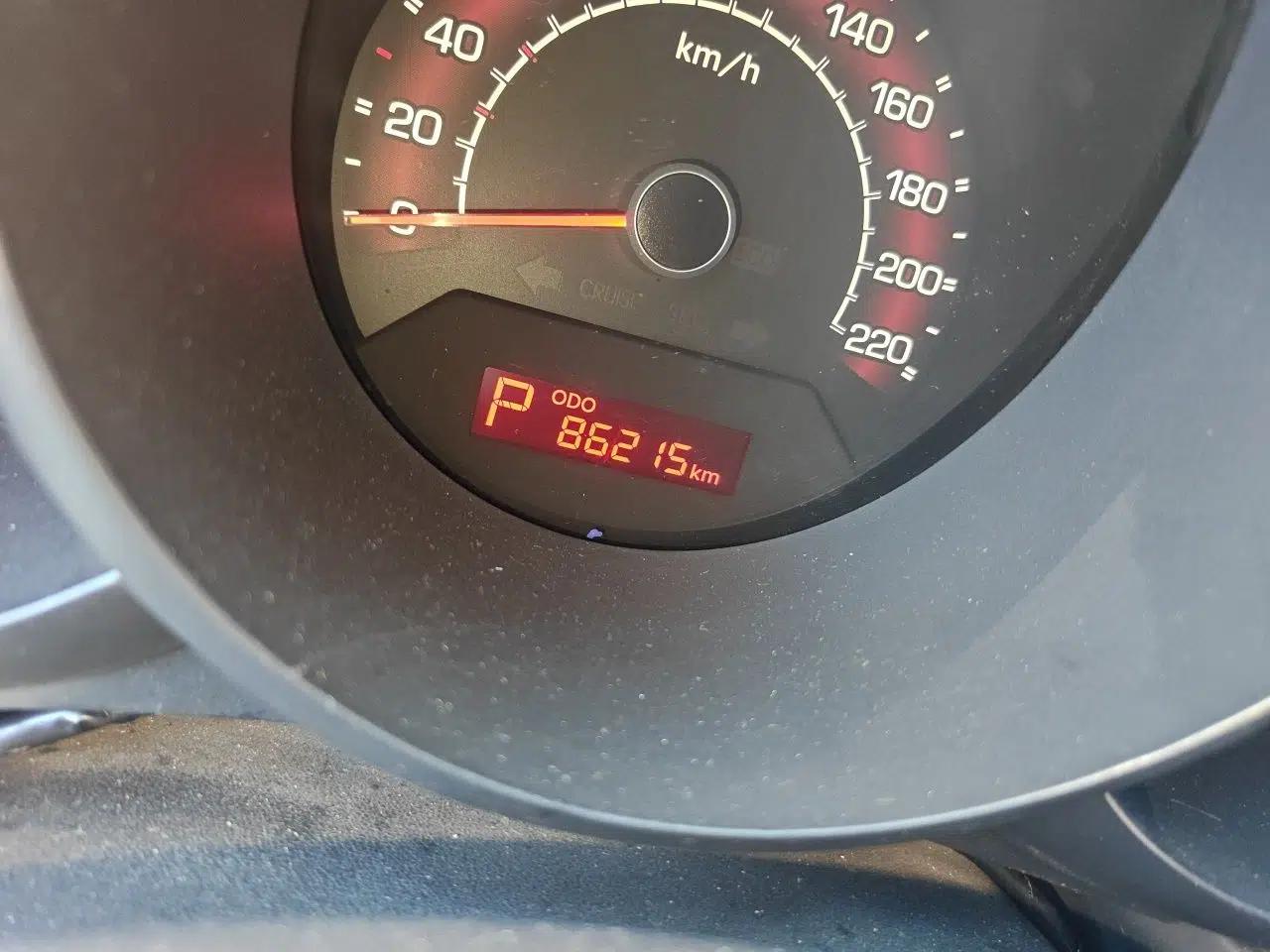 Kia Soul 2013 1.6L AT GL — миниатюра 12